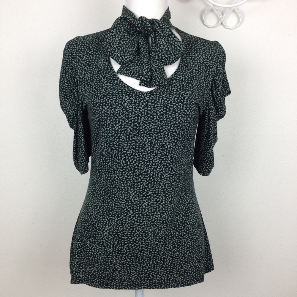 Postmark Anthropologie size M short sleeve sweater